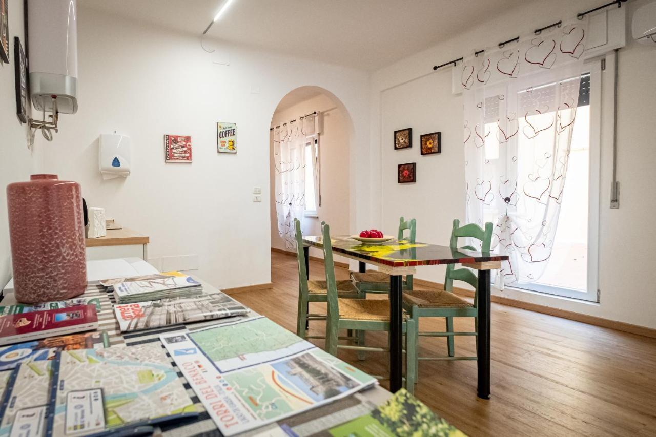 Bed and Breakfast Il Salotto Del Conte Верона Экстерьер фото